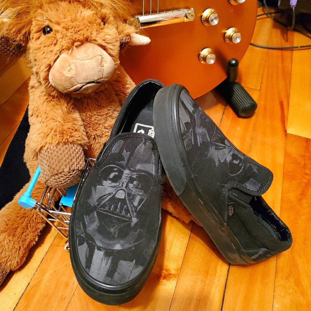 Vans x Star Wars Darth Vader Classic Slip-ons